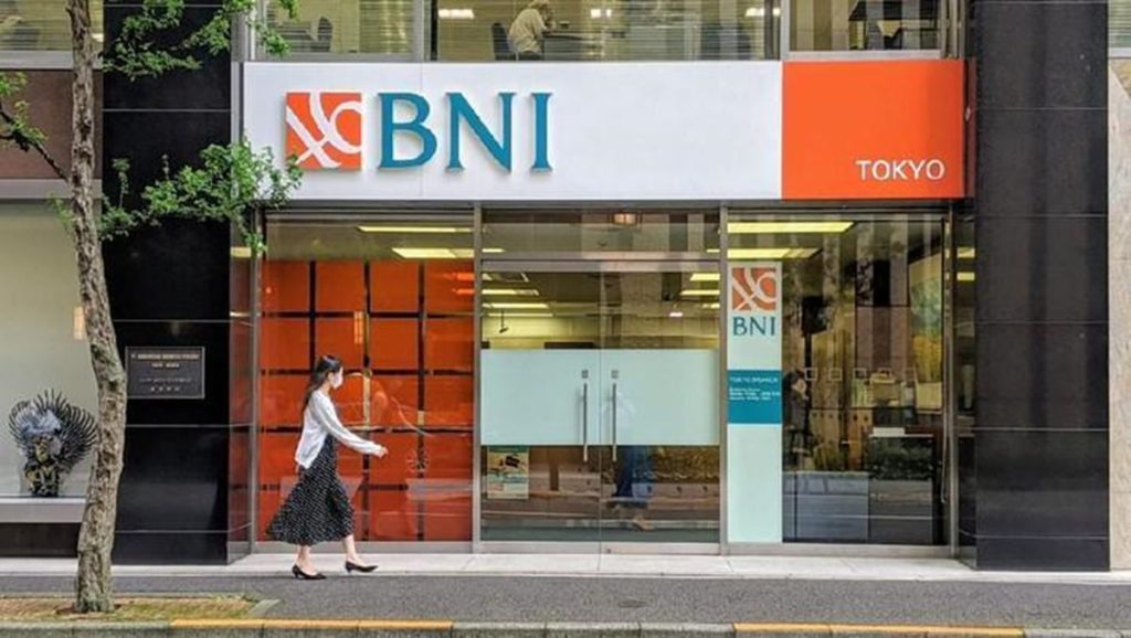 Daftar Gaji Pegawai Bank BRI, MANDIRI, BCA, BNI, BPR, BSI, CIMB, DANAMON, MUAMALAT, BTN, BPD, BJB