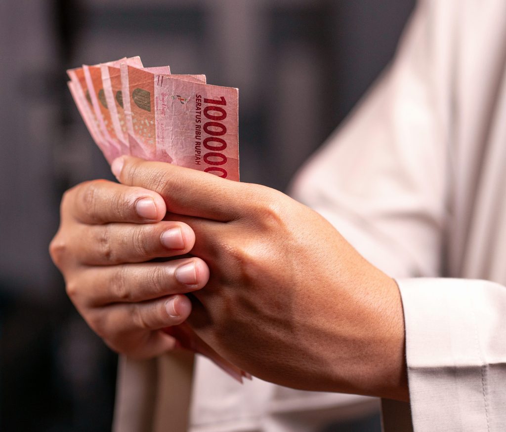 Gaji DPR Naik 3 Juta Per Hari, Benarkah? Rincian Lengkap dengan Tunjangan DPR, DPRD, dan DPD