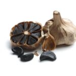 10 Manfaat Bawang Hitam yang Jarang Diketahui, Kaya Nutrisi dan Gampang Dikonsumsi!