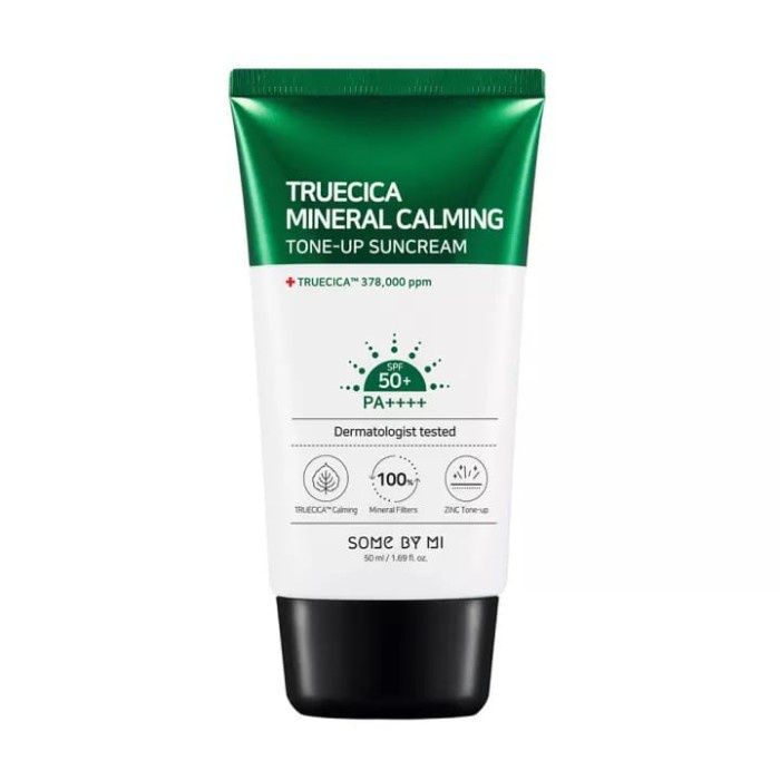 10 Rekomendasi Sunscreen Terbaik untuk Cuaca Panas dan Outdoor!