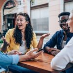 Zodiak Paling Ekstrovert 2025 yang Bikin Suasana Hidup