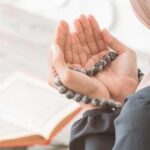 Doa Akhir Tahun dan Awal Tahun Lengkap Arab dengan Artinya