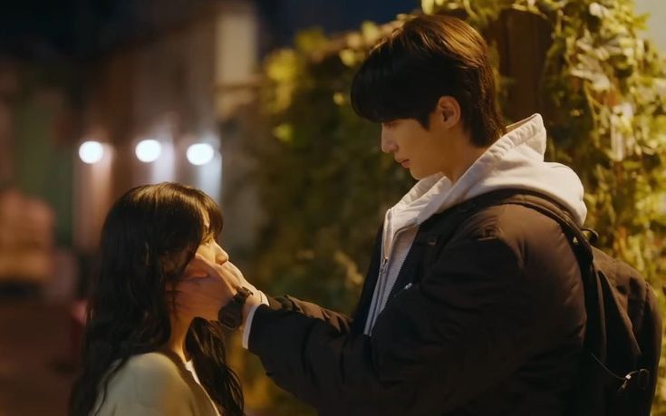 Mengenal Love Language Physical Touch Arti dan Ciri-cirinya