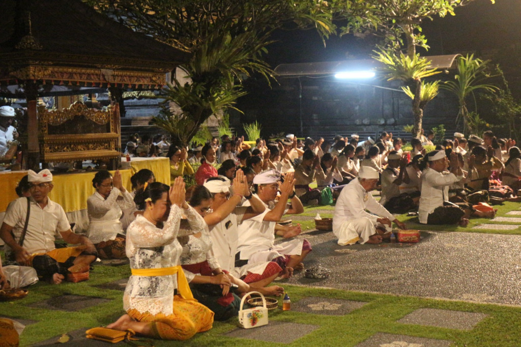 Hari Raya Siwaratri Makna, Tujuan, dan Cara Umat Hindu Memperingatinya