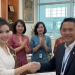 Kisah Khairun Nisa Pramugari yang Viral, Kini Ditawari Sekolah Pramugari