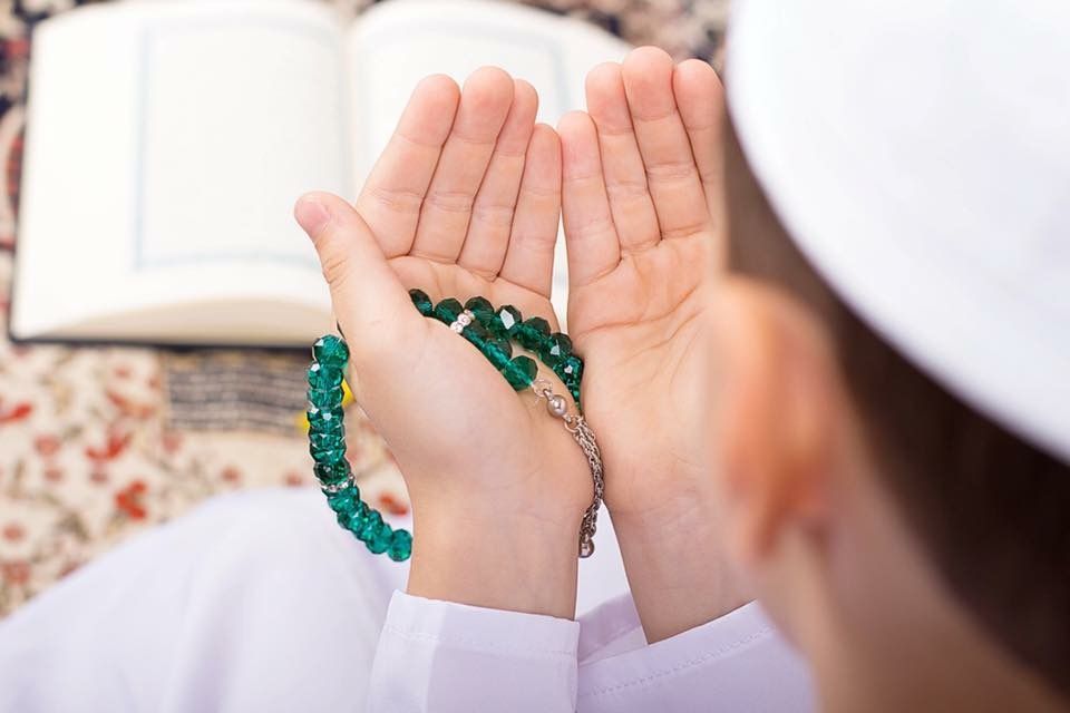 Malam Nisfu Syaban 2026 Jadwal, Makna, Doa, dan Amalannya