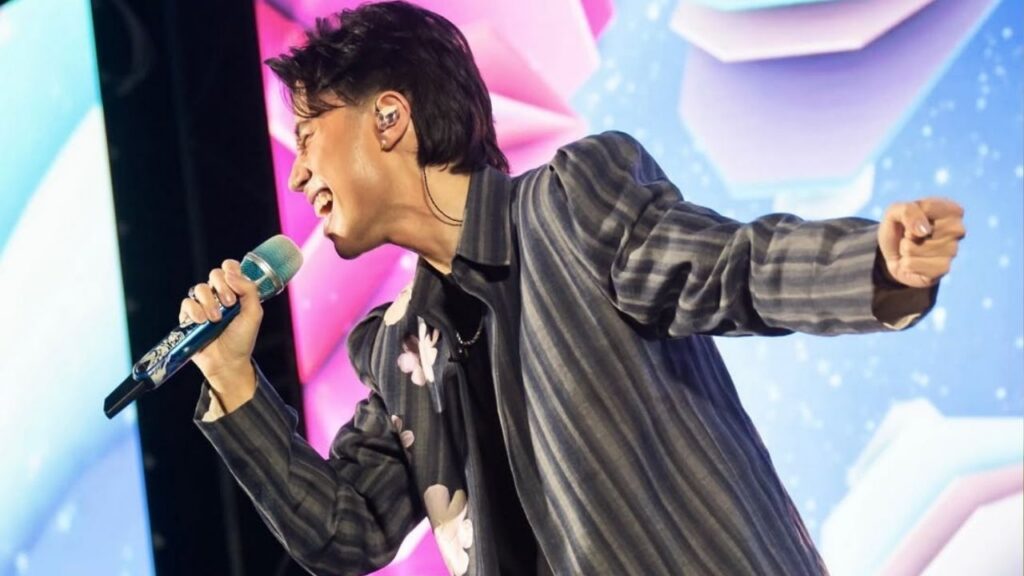 10 Lagu Vidi Aldiano Terbaik Sepanjang Masa, Mengenang Sang Smiling Fighter