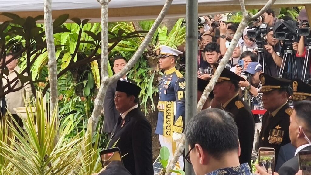Bendera Setengah Tiang Dikibarkan, Pemerintah Tetapkan Masa Berkabung atas Wafatnya Try Sutrisno